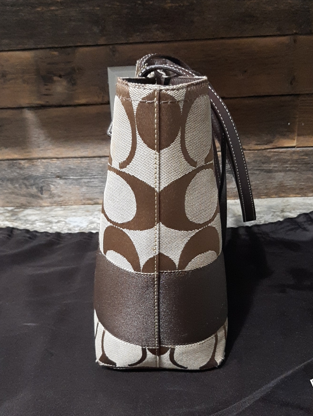 COACH Vintage Signature tote bag, Dust bag included!AUTHENTIC #G0767-11098 - Picture 4 of 14